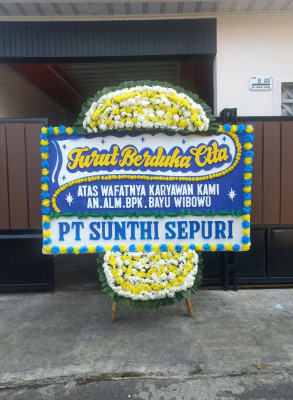 Papan Bunga Duka di Pacarejo