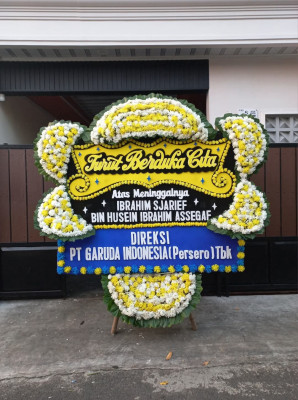 Papan Bunga Duka di Pacarejo